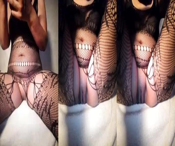 loulou-hot 2024-06-17 06-53-32 074