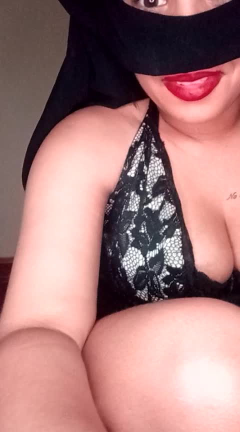 zouzou sexy 2024 06 16 22 00 02 717