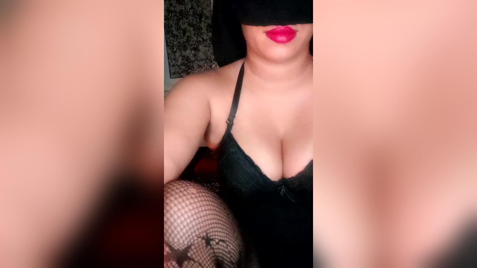 Zouzou_sexy 2023-12-23 14-00-36 888