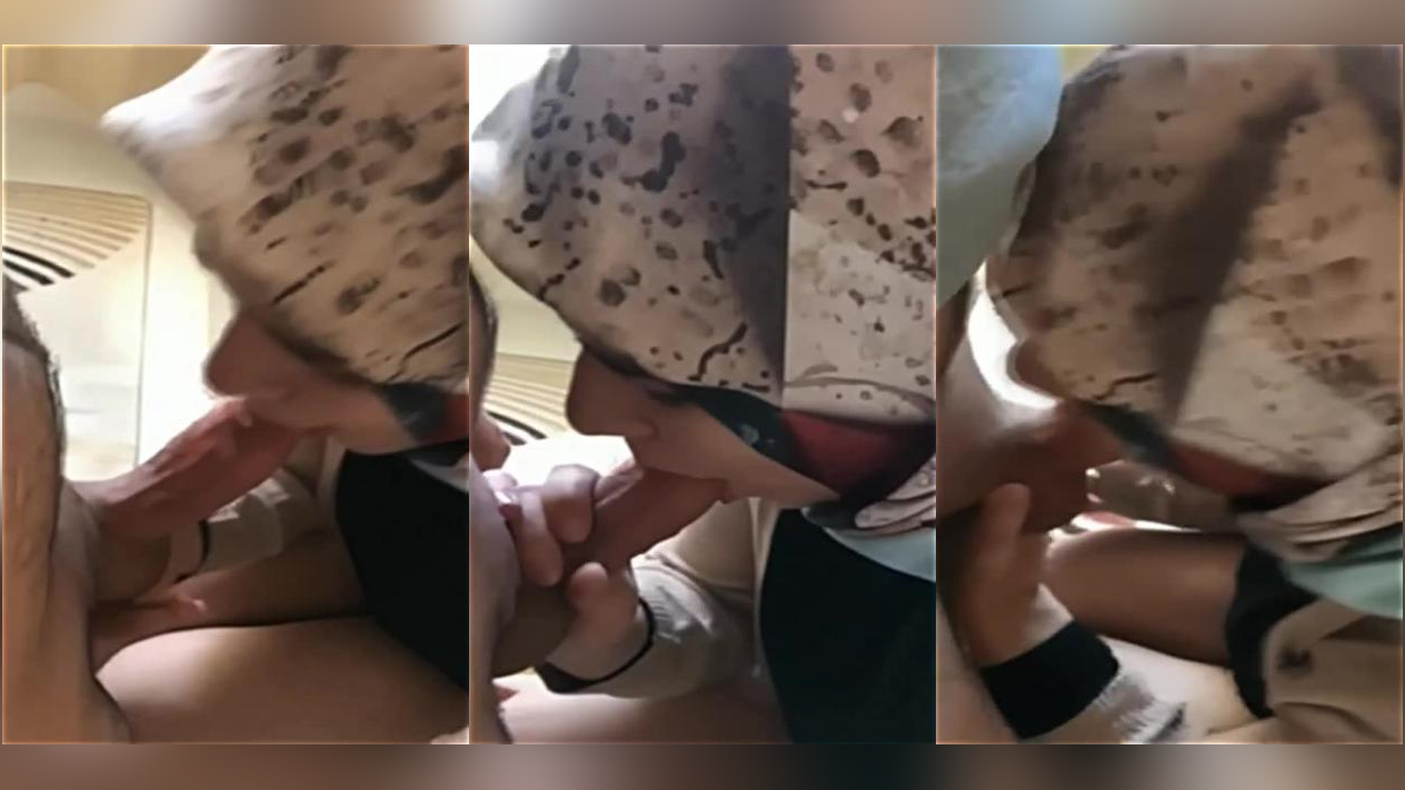 محجبة تركية تمص زب النياك