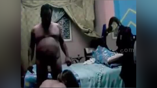 لبوة مصرية هاجت على الراجل وفشخته من نياكه