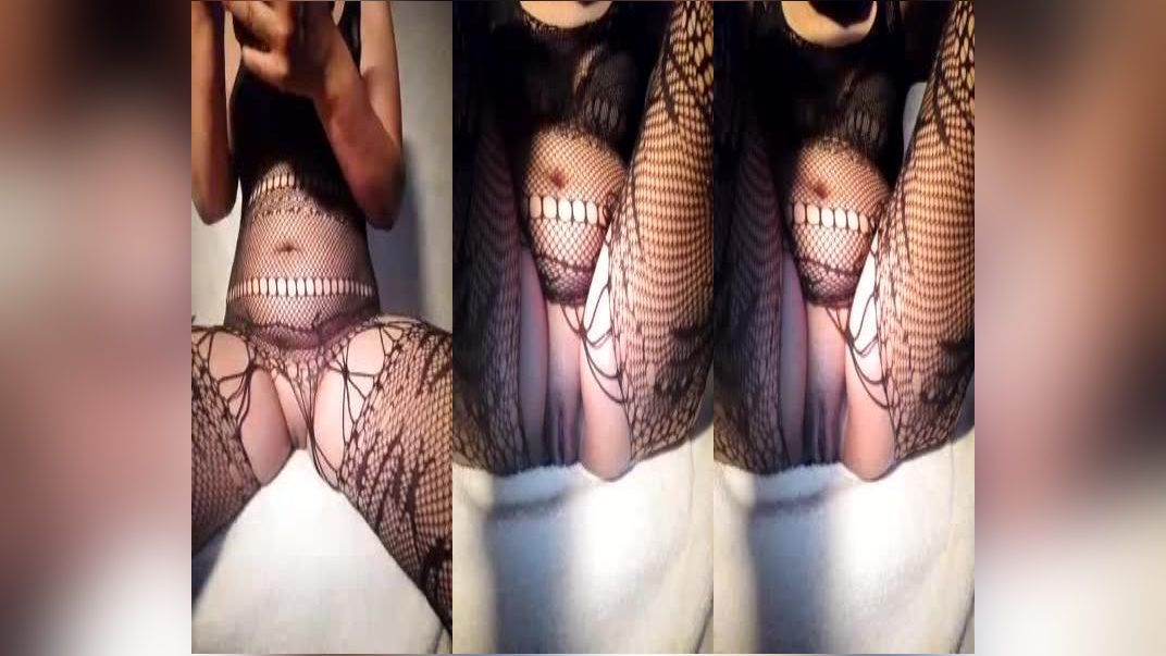 loulou-hot 2024-06-17 06-53-32 074
